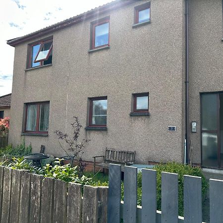 Skye'S Place Caol Exterior photo